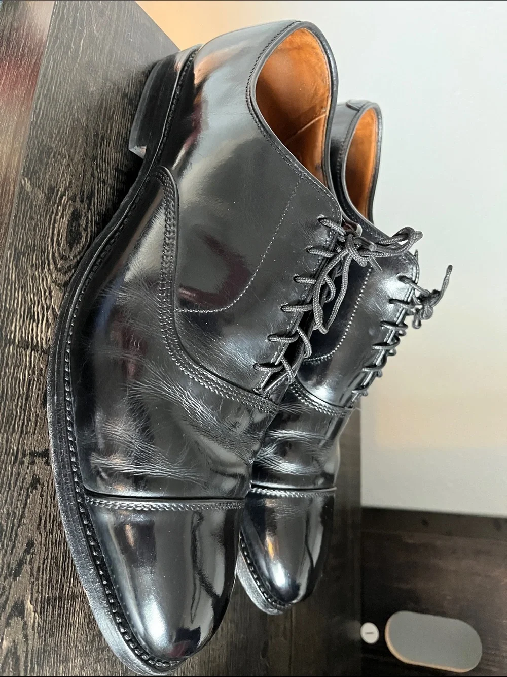 $400 Allen Edmonds Fifth Avenue Classic Black Cap-Toe Oxford Dress Shoes 9.5